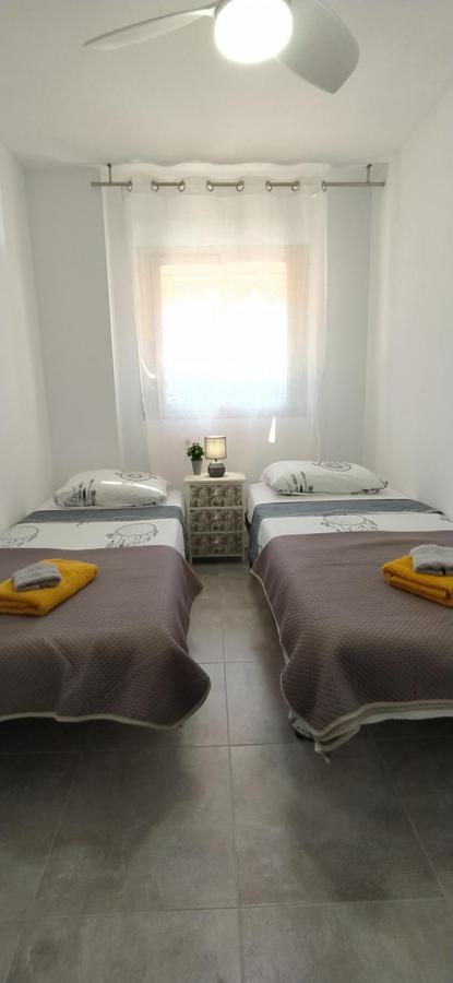 Apartamento PARADISE Solo Familias Gandía Esterno foto