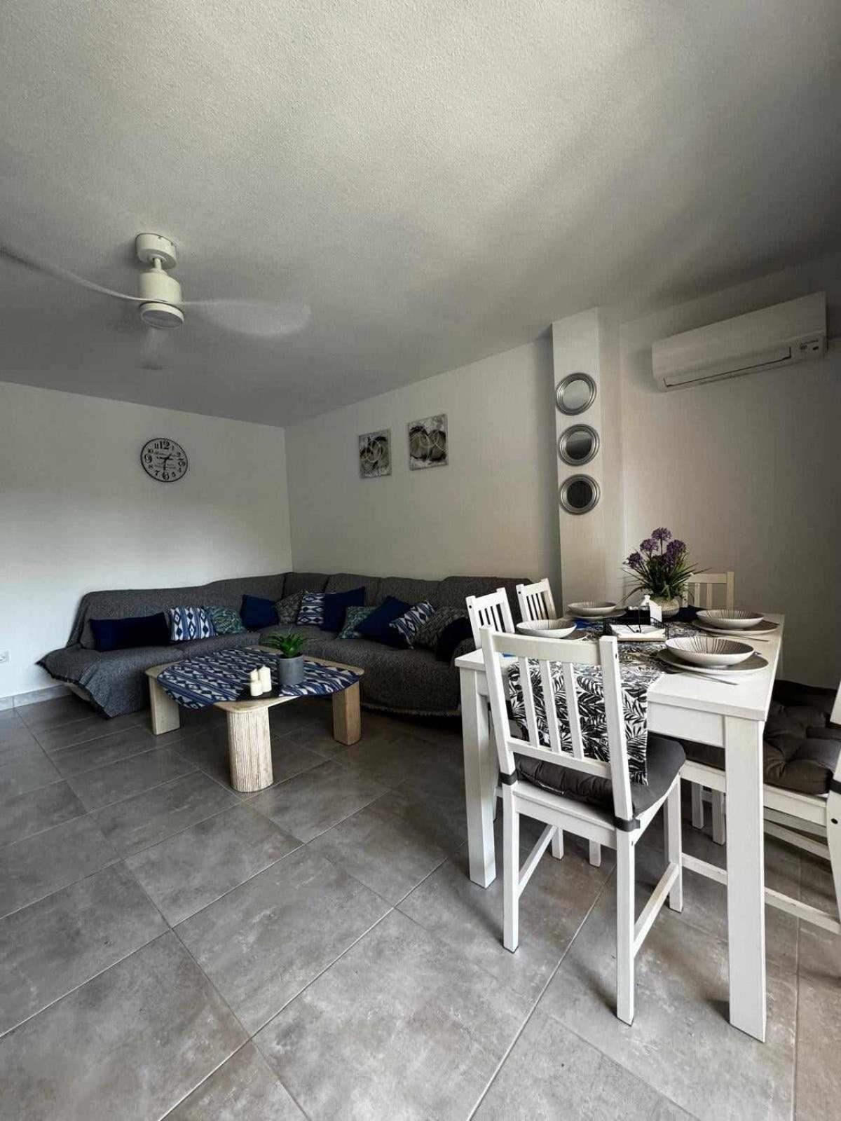 Apartamento PARADISE Solo Familias Gandía Esterno foto